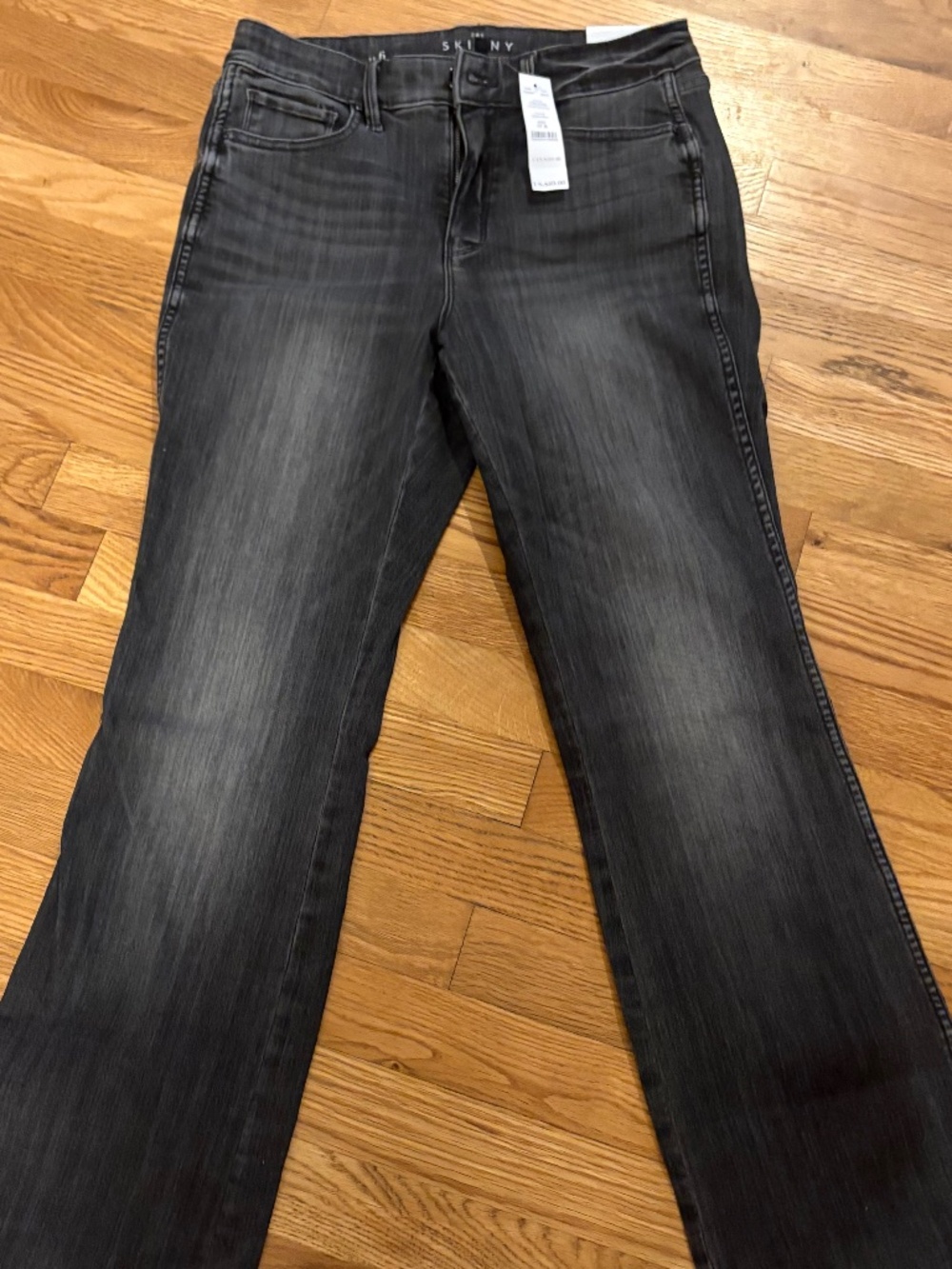 NWT White House Black Market Curvy High-Rise Skinny Flare Jeans Dark Gray